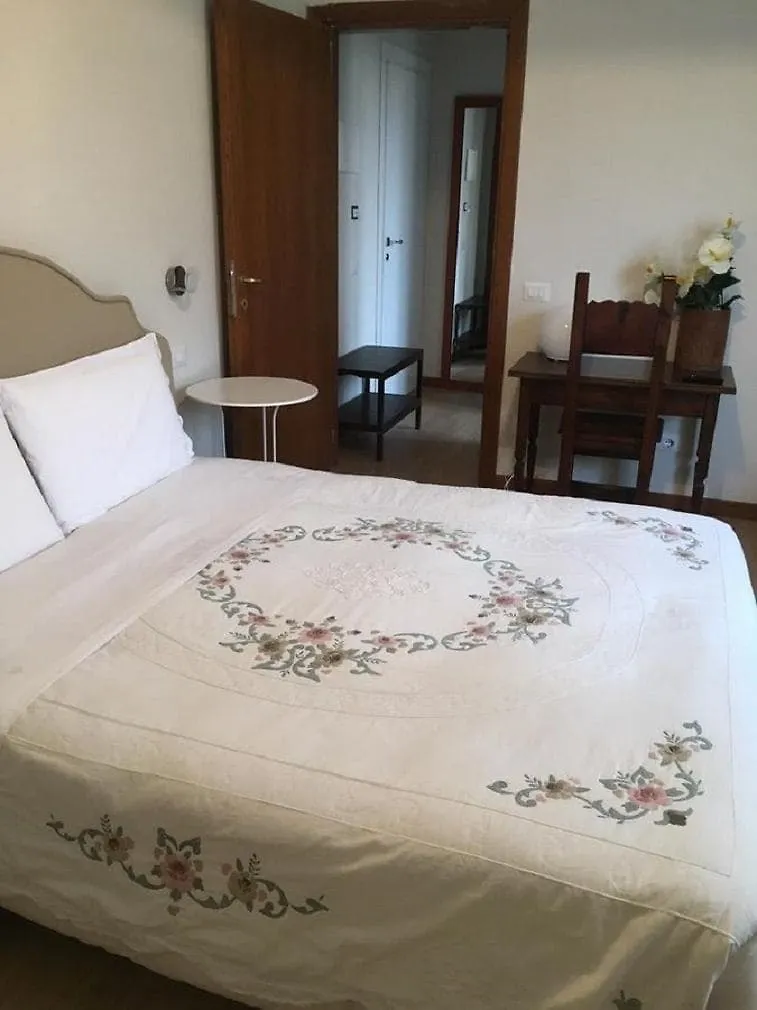 Szálloda Cute & Cozy Rooms Bergamo